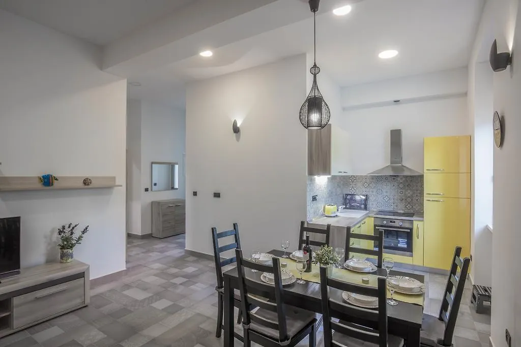 Apartments Villa Adrienne Mali Lošinj