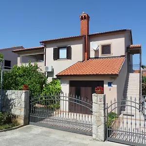 Lili Mali Lošinj