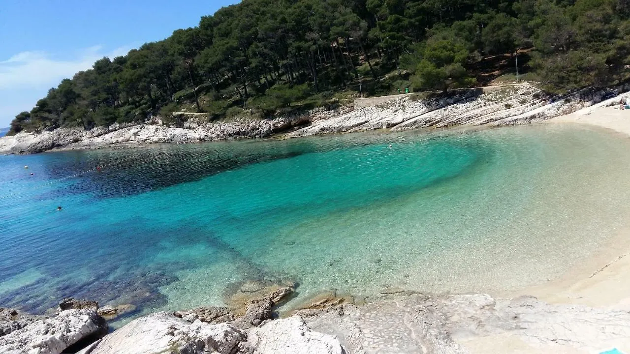 Apartments Villa Adrienne Mali Losinj