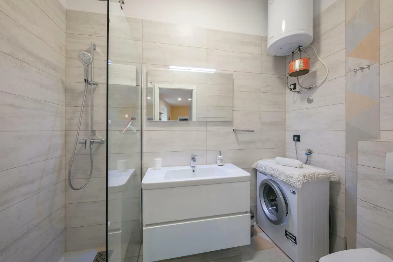 Apartments Villa Adrienne Mali Losinj 0*,